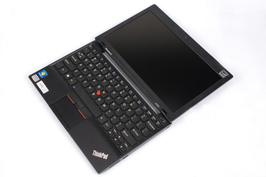 ThinkPad X100e