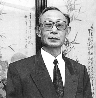 张松龄（原石家庄书法家协会主席）