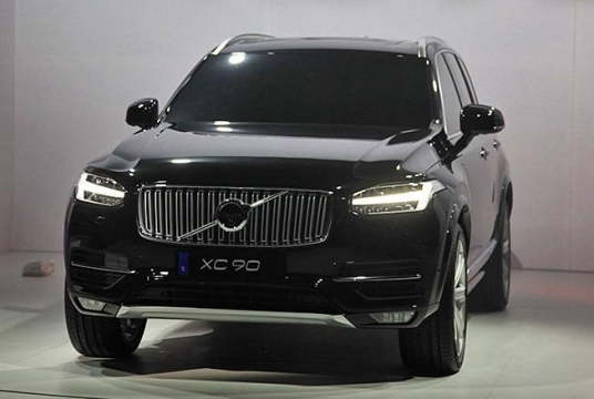 2013款沃尔沃XC90 2.5T 豪华版