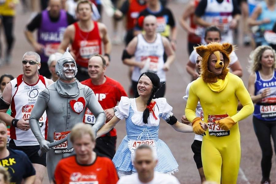 马拉松曾经没有世界纪录，为何女子马拉松则有？