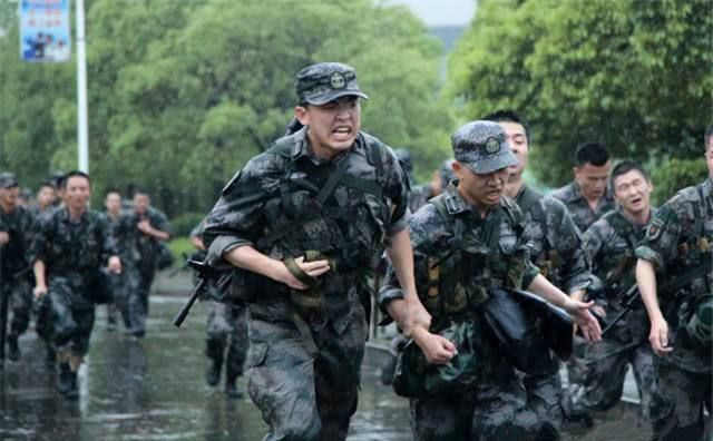 部队三千米经验交流就是跑步跑的快的