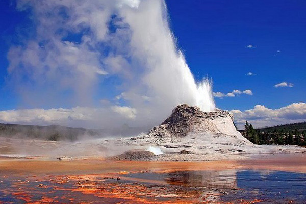 如果美国黄石超级火山爆发，会造成什么后果？