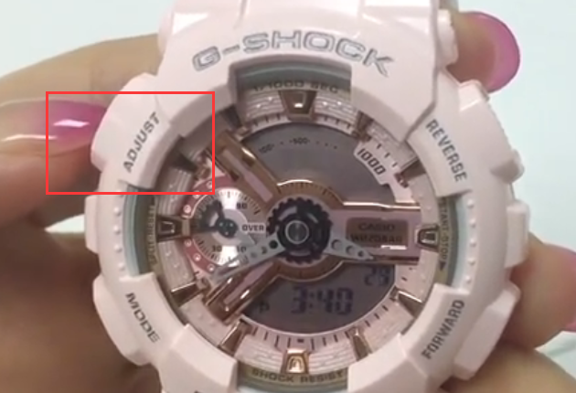 卡西欧G—SHOCK GA110HC如何调时间？