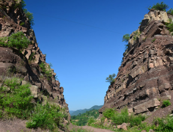 山谷是什么意思