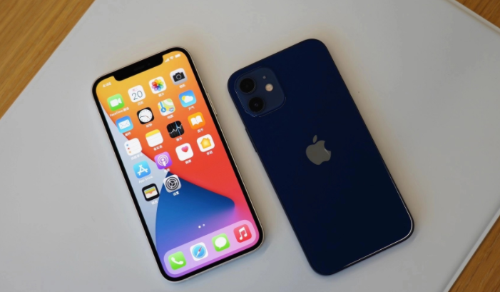 如何看待iPhone12镜头硬度只有6?是否需要加镜头贴保护镜头？