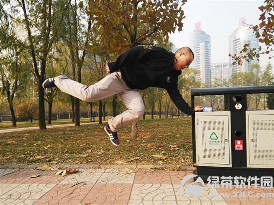 如何使用手机拍悬浮照片 悬浮照拍摄方法大揭秘